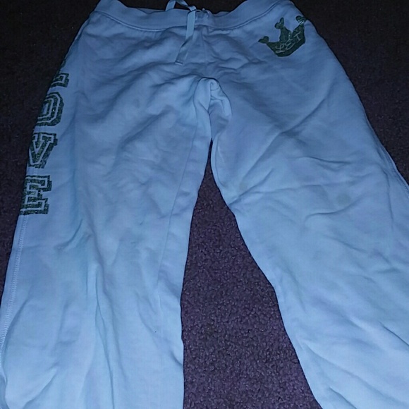 Light pink sweat pants that come to your knees