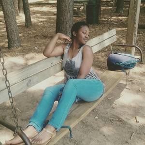 Meet your Posher, Brianna