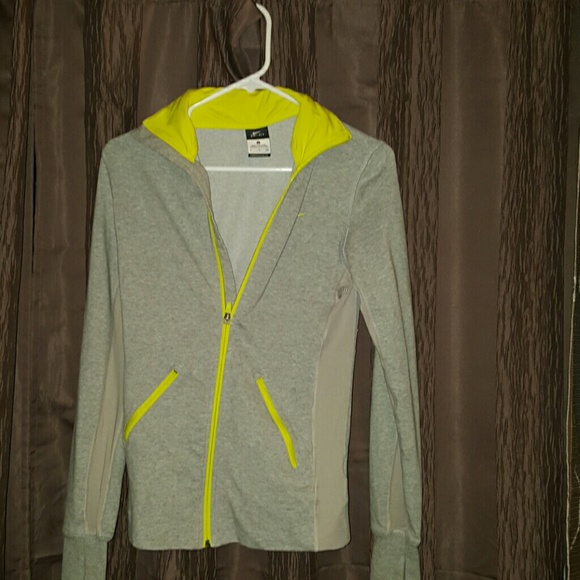 Nike Drifit zip up sweatshirt