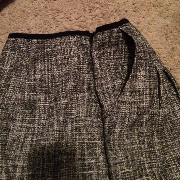 Nanette Lepore skirt with pockets - Picture 4 of 4