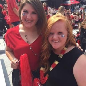 Meet your Posher, Courtney