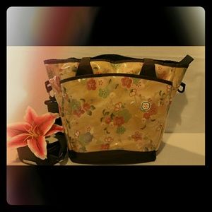 Fleurville Sling Tote in Spring Blossom