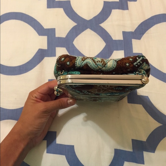 Vera Bradley Makeup Pouch - Picture 3 of 3