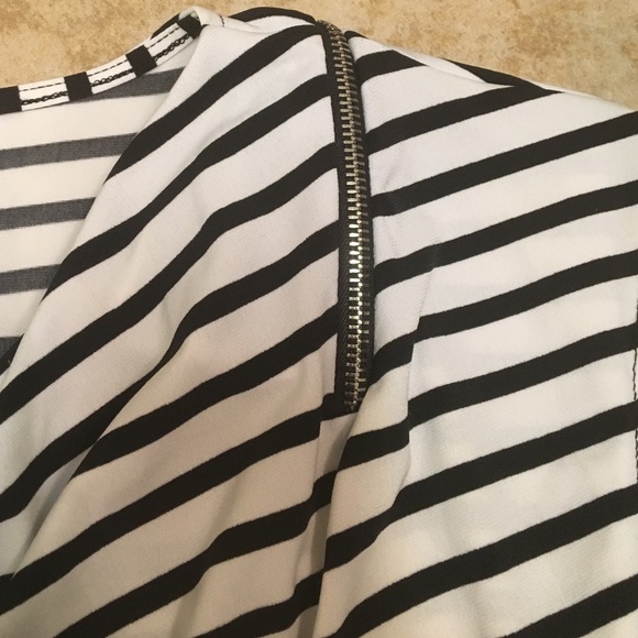 Black and white striped top. - Picture 3 of 4