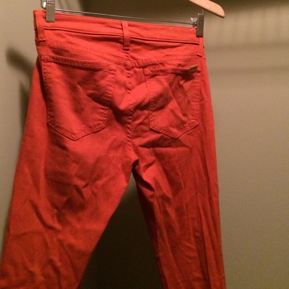 Joe's Jeans jegging.