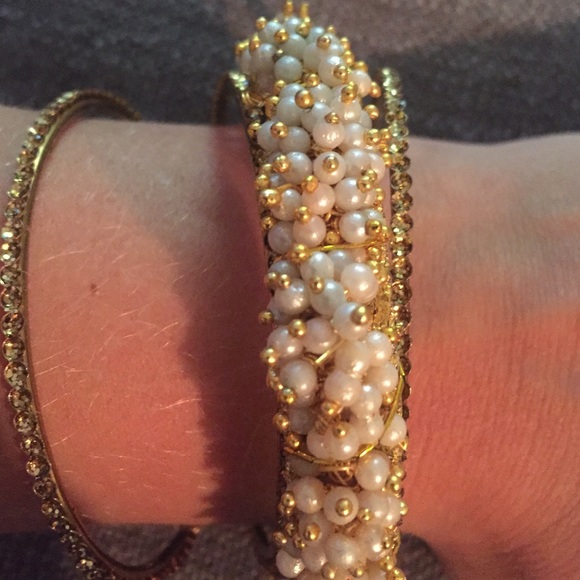 Bangles - Picture 2 of 3