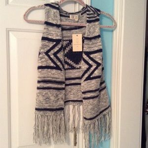 sweater vest with fringe
