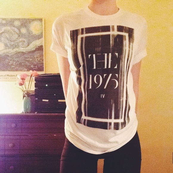 B&W The 1975 T-shirt