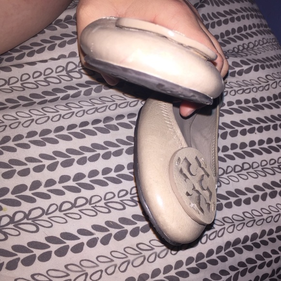 Tory burch flats. - Picture 3 of 4