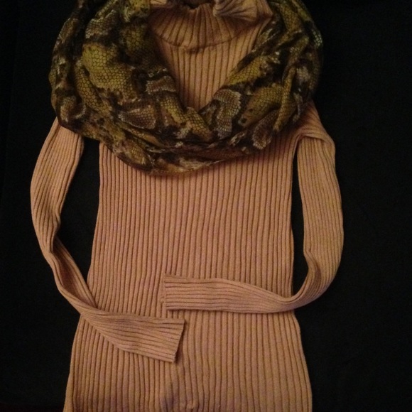 Turtle neck top
