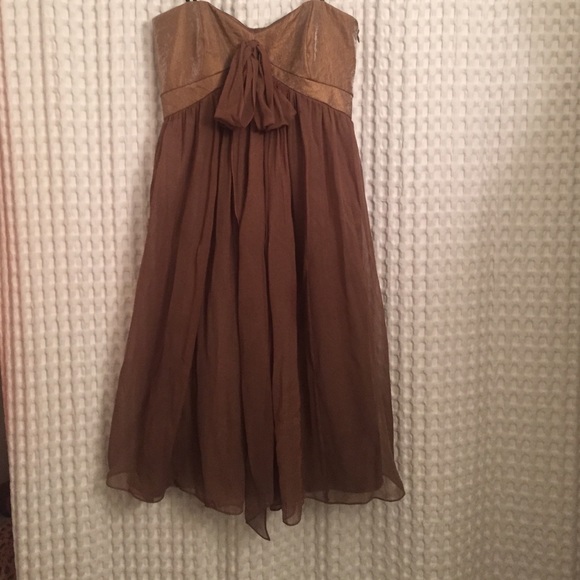 Laundry by Shelli Segal strapless gold dress