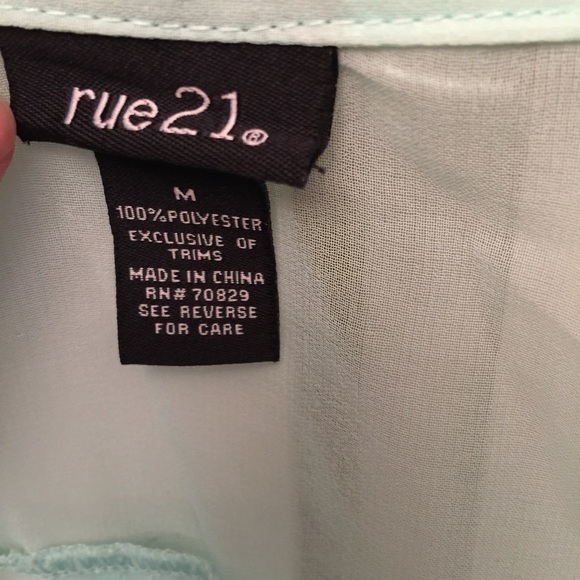 Long sequence shirt - Picture 2 of 3