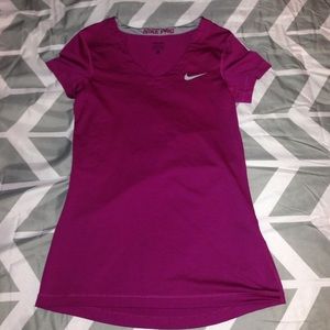 Nike pro dri-fit v neck