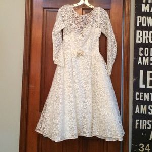 Vintage Knee Length Wedding Dress