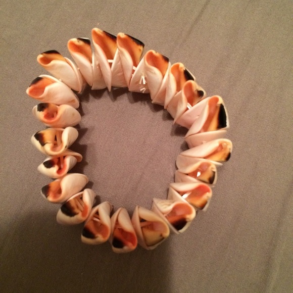 🐚Shell Bracelet.🐚 - Picture 3 of 4