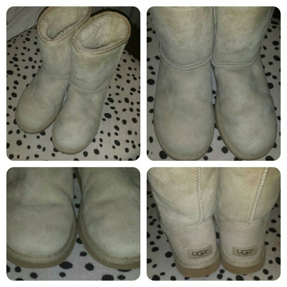 *ONE HOUR SALE* Ugg Boots