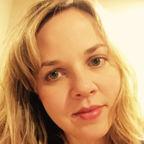 Meet your Posher, Kerry - Picture 1 of 1