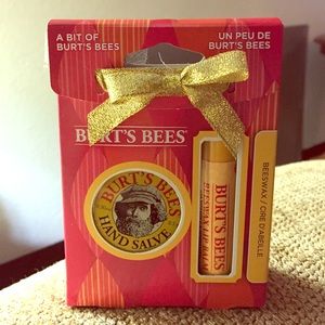 Burt's Bees Gift Set! 100% Natural!
