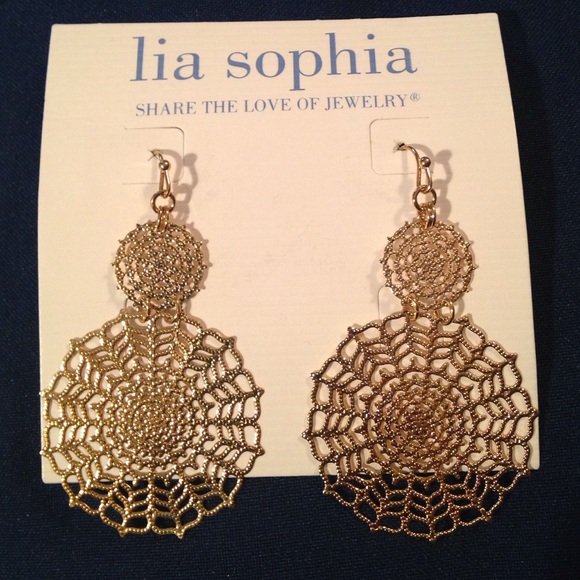 Lia Sophia Jewelry - Polished gold earrings