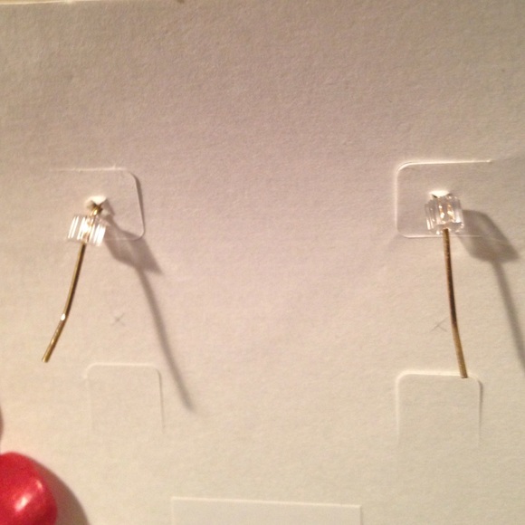 Polished gold earrings - Picture 3 of 3