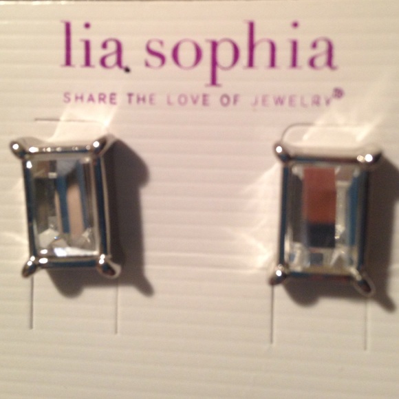 Mirror Mirror Earrings (Pierced)