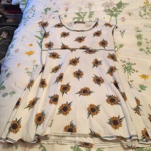 Vintage Boutique Sunflower Dress