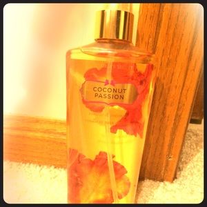 On hold Victoria's Secret fragrance mist