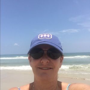 Meet your Posher, Annette