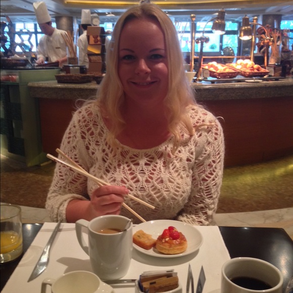 Meet your posher - Aiste! - Picture 2 of 4