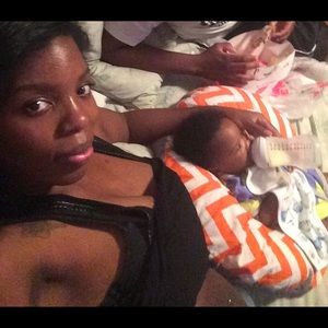 Meet your Posher, Shakisha