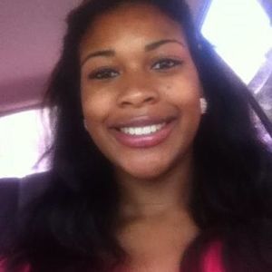 Meet your Posher, Nicole