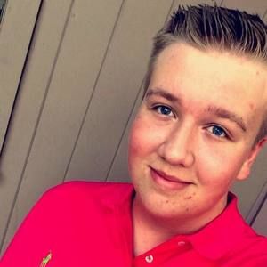 Meet your Posher, Evan