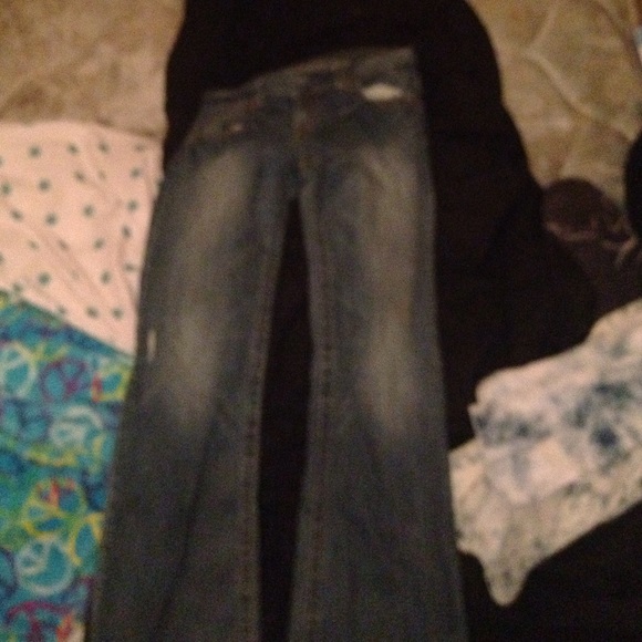 Jeans