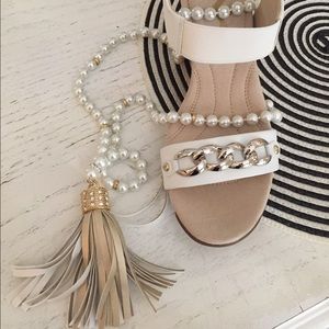 Long Glass Pearl  tassel necklace w/rhinestones.