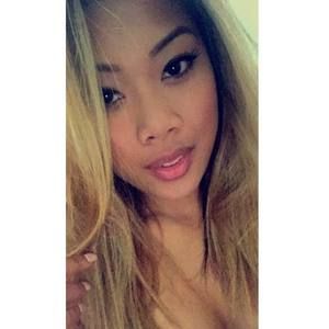 Meet your Posher, Rhena