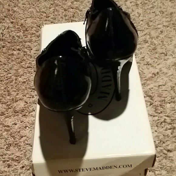 Cute booties - Picture 4 of 4