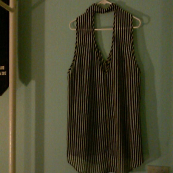 Flowy Top - Picture 2 of 2