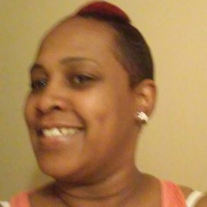 Meet your Posher, Yolanda