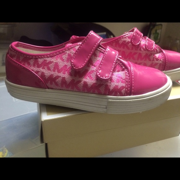 pink mk shoes