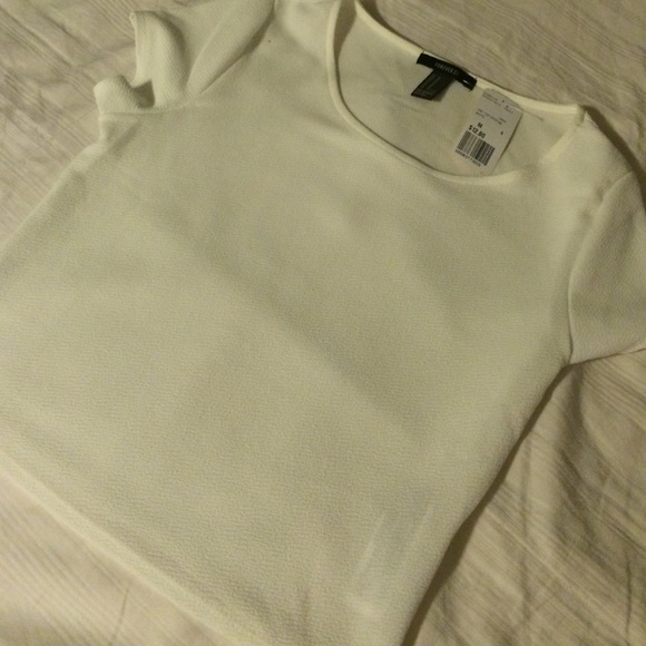NWT Forever 21 white crop top