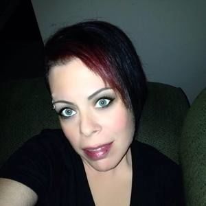 Meet your Posher, Holly