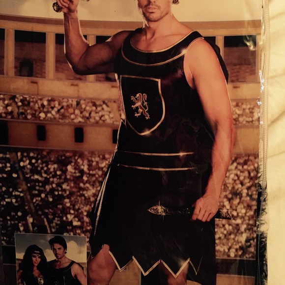 Men's Warrior King costume