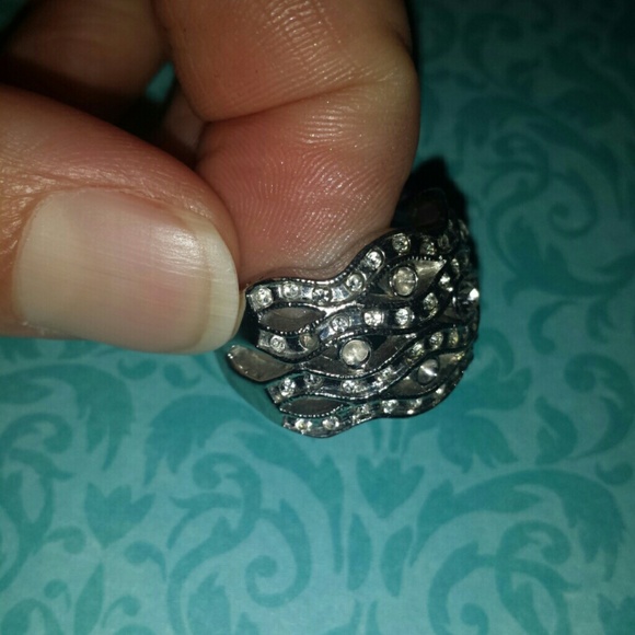 Wavy silver ring - Picture 3 of 3