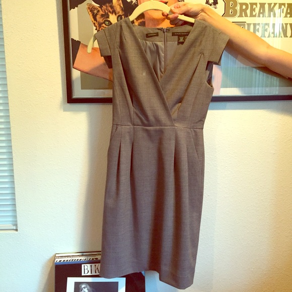 Banana Republic Dresses & Skirts - Grey linen dress with a-line skirt