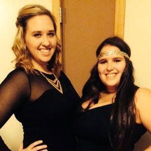 Meet your Posher, Kayla