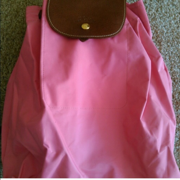 pink longchamp backpack