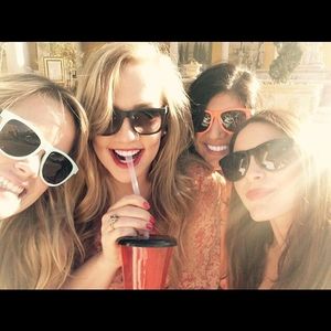 Meet your Posher, Bridgette