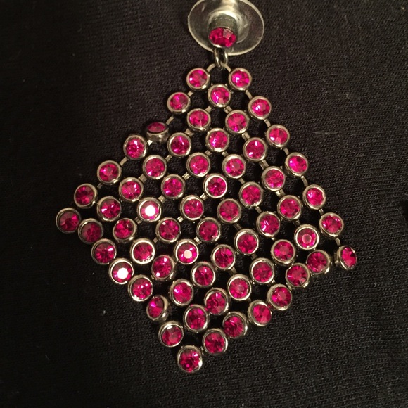Fancy earrings - Picture 2 of 3
