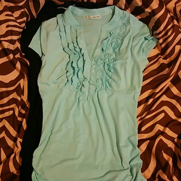 NWT ruffled top