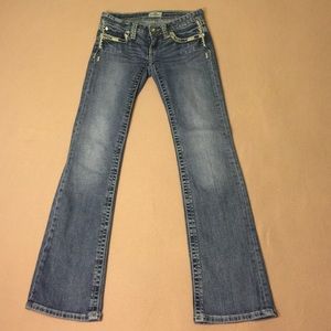 Day trip Leo boot cut jeans size 25r